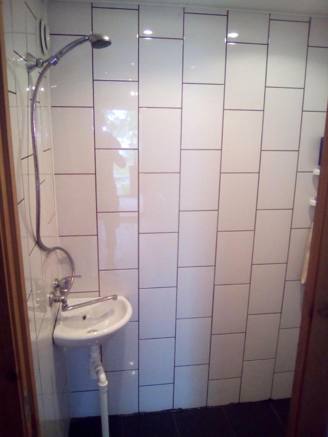 Vel Tuvak Dabai Holiday home *