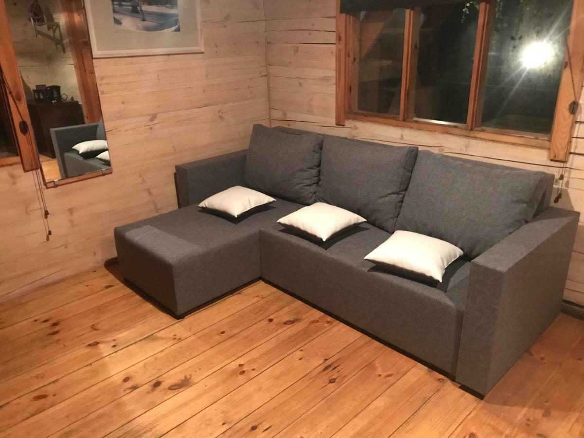 Holiday home Vel Tuvak Dabai Kundziniski